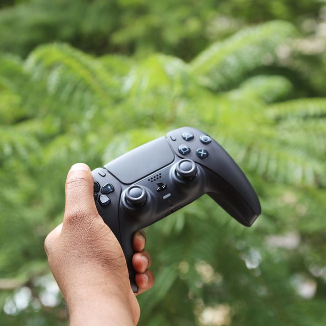 Игровая приставка Xbox Series X 1TB